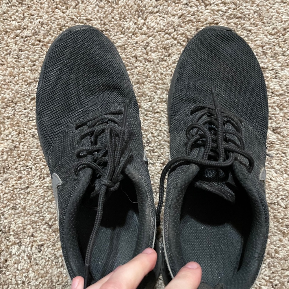 Nike Roshe Black